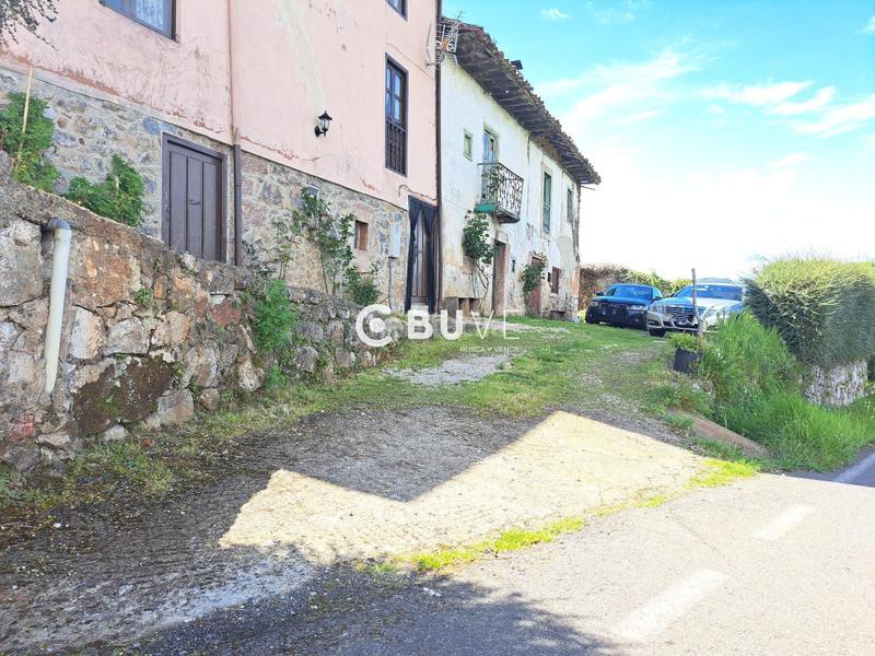 Foto 69d55ef9-5aef-4470-9a55-732299f1bf24. Casa adossada amb calefacció a Grado