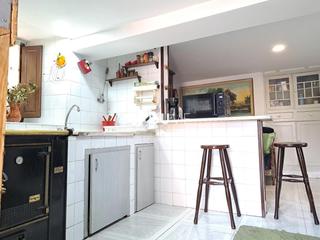 Casa adossada  Medio,el. Casa con jardín en venta en grado