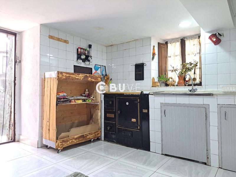 Foto e5efb6b4-782f-4bde-b1ba-cfd0aec5a426. Casa adossada amb calefacció a Grado