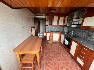 Pis  Lois. Se vende piso en oza dos rios  a coruña.