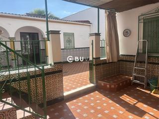 Casa adossada  Virgen de regla. Buve vende casa en olivares con ref 39208