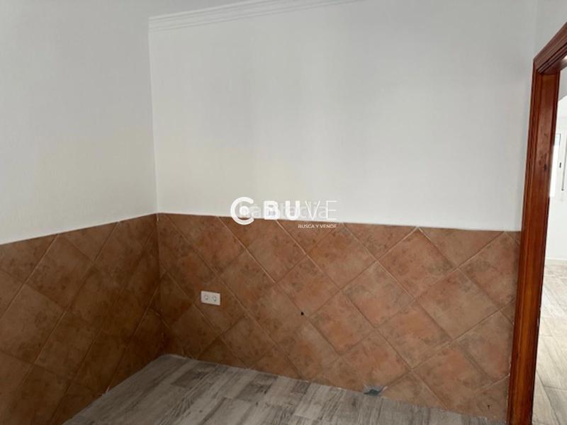 Foto 53473cb6-bd27-4fb3-9f5c-85a34e74398b. Zweistöckige wohnung mit heizung in El Juncal - Vallealto Puerto de Santa María (El)