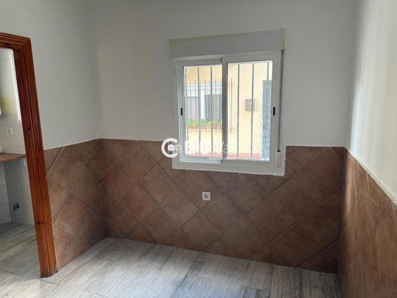 Foto d787de54-601c-45e3-ae8a-40581b61906c. Zweistöckige wohnung mit heizung in El Juncal - Vallealto Puerto de Santa María (El)