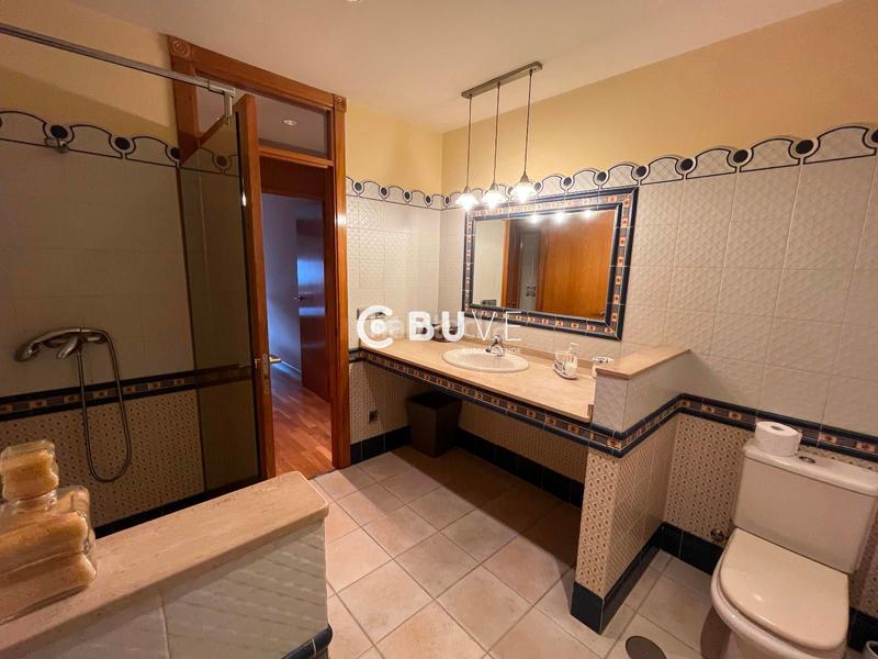 Foto 60858c23-12fb-4a80-91bb-fee17f8d1ef9. Casa se vende casa en Perillo a coruña en Perillo Oleiros