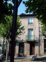 Gebäude  De la trinidad. Se vende edificio en plaza de la trinidad  ourense
