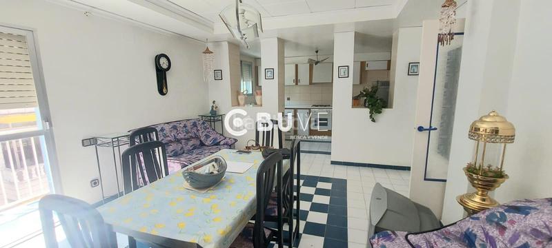 Foto add676af-4a70-4bf3-96fe-adb513bee64a. Piso  con terraza, cochera y 4 habitaciones en Benicolet