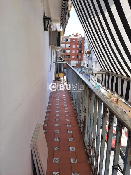 Foto 26bf8a0d-ff0c-4c88-8484-b0f07e655d1e. Flat in La Calzada - La Florida Sevilla