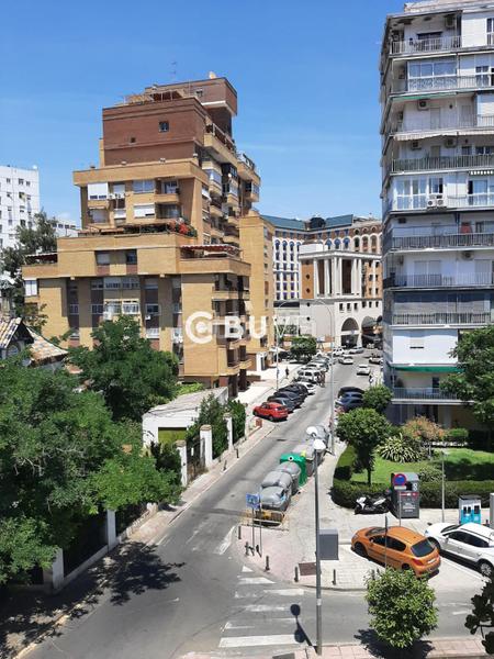 Foto 6c604b5c-91a9-4b6c-bc84-db4100dbd57e. Flat in La Calzada - La Florida Sevilla