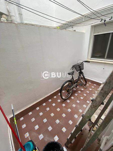 Foto 0347d5dd-51df-4cad-b310-55371319c52d. Piso se vende piso de 4 hab en av. jose laguillo en Sevilla