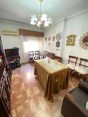 Appartement  José laguillo. Se vende piso de 4 hab en av. jose laguillo