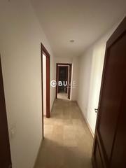 Pis  Alamos. Se vende piso de 2 hab en  constantina