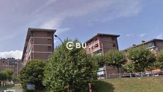 Appartamento in Cruces. Buve invest vende piso en barakaldo  barrio cuadros  inversores