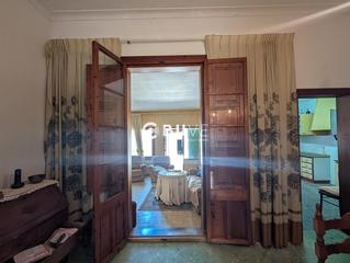 Chalet  Justicia. Oportunidad a reformar en muro