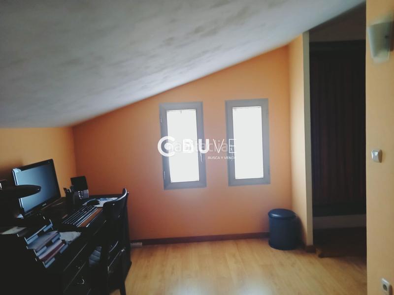 Foto 1a1274c6-5f6e-4419-8f6c-ad7063a2682b. Dúplex se vende duplex en Miralbueno Zaragoza