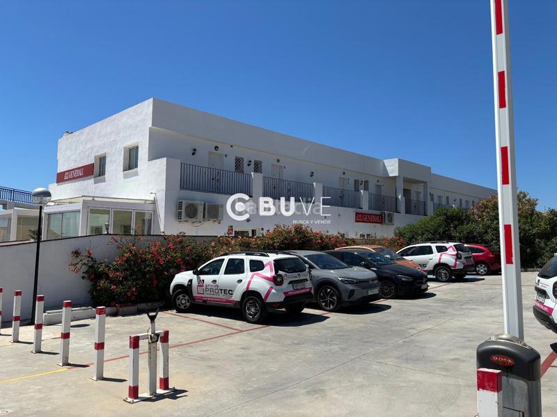 Foto 047b09b3-fb6c-4234-8e5e-f689de420e60. Car parking in El Faro de Calaburra - Chaparral Mijas