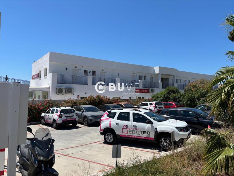 Foto 1f6fa4c7-c217-4498-a020-0083762ec5fb. Car parking in El Faro de Calaburra - Chaparral Mijas