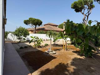 Chalet  De la barrosa. Chalet independiente en la barrosa santipetri