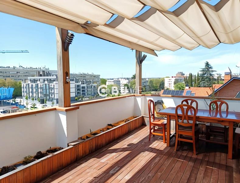 Foto ad958c08-2147-46a3-abb5-1d4dc35778f9. Duplex dans Peñagrande Madrid