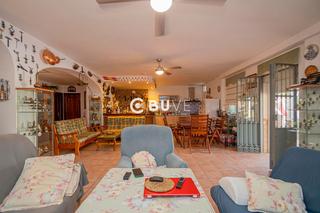 Xalet  N/a. Se vende chalet independiente 8 hab en gelves