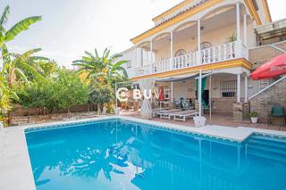 Chalet  N/a. Se vende chalet independiente 8 hab en gelves