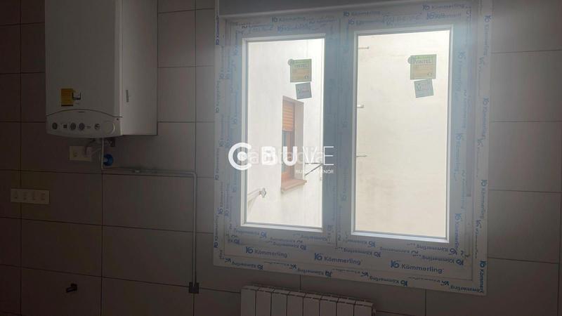 Foto ac3bb12d-4d0e-4114-bfc5-cf662fcfc454. Pis amb calefacció a Centro Palencia