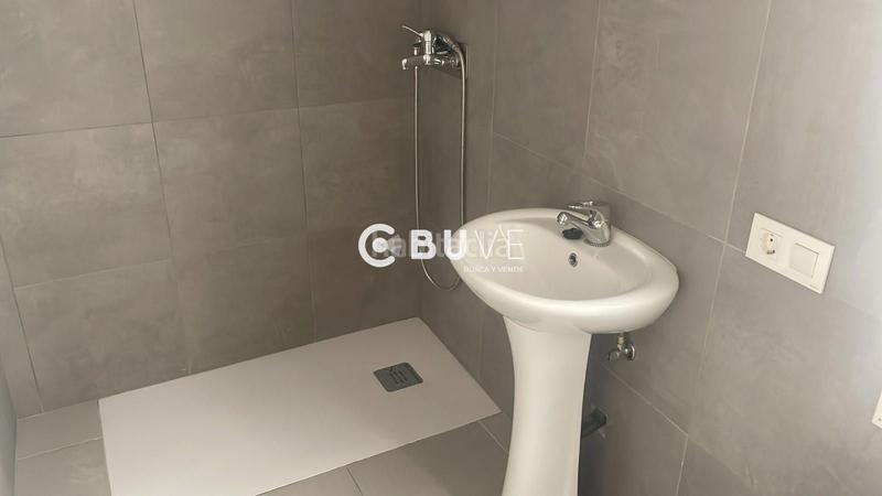 Foto d10e4fe5-b8a4-4a01-9b0f-23db13d16c9b. Pis amb calefacció a Centro Palencia