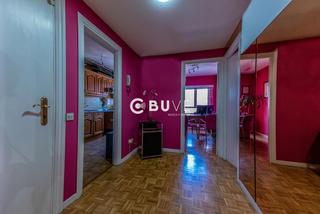 Piso  N/a. Piso de 4 habitaciones 2 baños , mas plaza de garaje. en mejor z