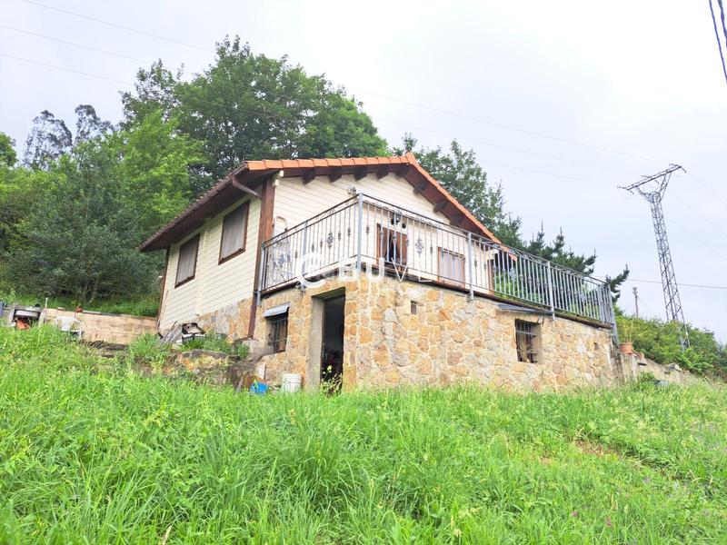 Foto f46b3130-a7c2-45df-8cc4-38a2e2ad2bca. Casa con riscaldamento in San Claudio - Trubia - Las Caldas Oviedo