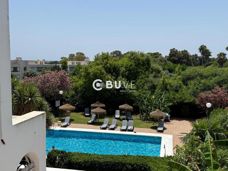 Foto 6b83c803-14e2-486d-a39c-0e227d39f264. Dúplex buve vende duplex en Torreguadiaro-San Diego Sotogrande