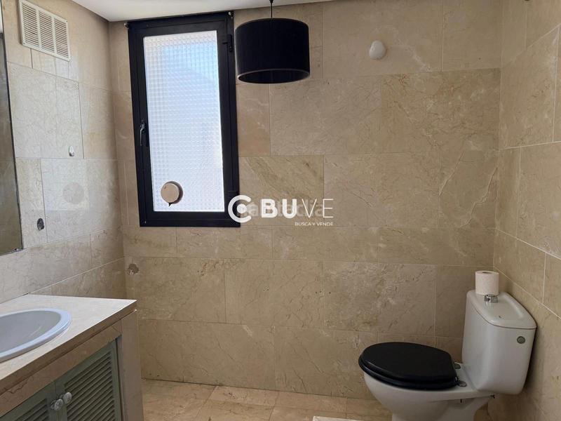 Foto a8fe1f22-bf75-4b31-a542-09de824e0fe2. Dúplex buve vende duplex en Torreguadiaro-San Diego Sotogrande