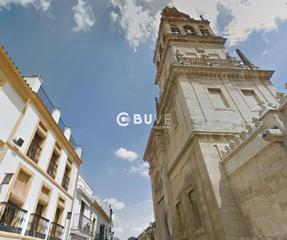 Pis a Centro. Buve invest  vende piso en centro historico de córdoba  especial