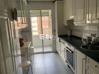 Appartement  Del arzobispo josé delicado. Se vende piso de 3 hab en valladolid