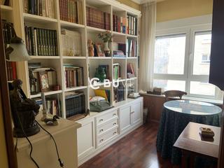 Pis  Del arzobispo josé delicado. Se vende piso de 3 hab en valladolid