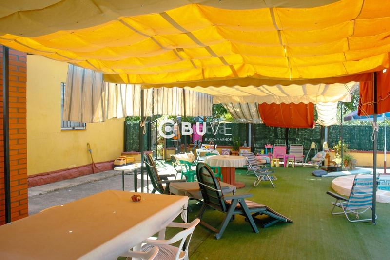 Foto 1d724141-8bba-4ee8-9579-fa7fc59872fc. Chalet se vende chalet independiente en lora del rio en Lora del Río