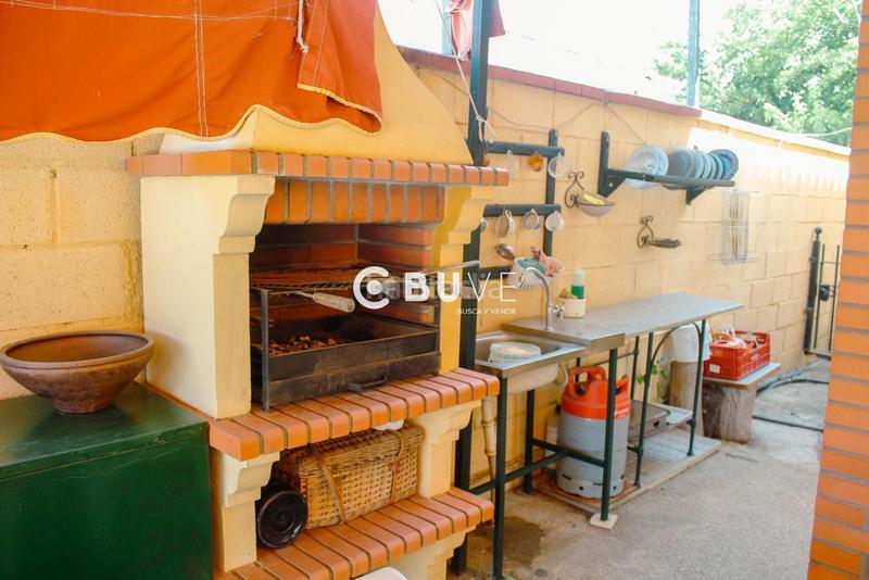 Foto 46d5cd08-3907-48f4-acd6-fb960e50234e. Chalet se vende chalet independiente en lora del rio en Lora del Río