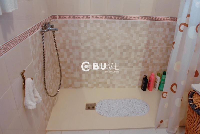 Foto 7c817698-f693-4fc2-824e-5f3bb489ba95. Chalet se vende chalet independiente en lora del rio en Lora del Río