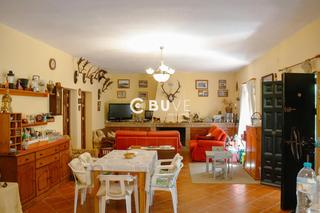 Chalet  Diseminado estacada de las cabras. Se vende chalet independiente en lora del rio