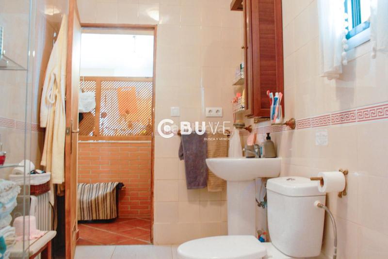 Foto 99c0088e-8b65-4d7d-836d-2be5d92b4bd8. Chalet se vende chalet independiente en lora del rio en Lora del Río