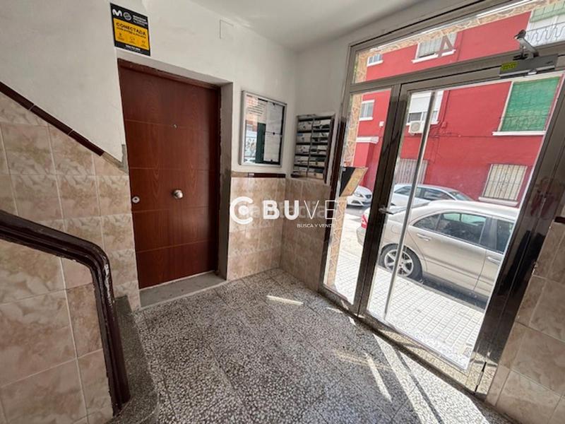 Foto 1029d4b9-77d8-48a1-8b01-368310287417. Piso se vende piso de 3hab en malaga en Santa Cristina - San Rafael Málaga