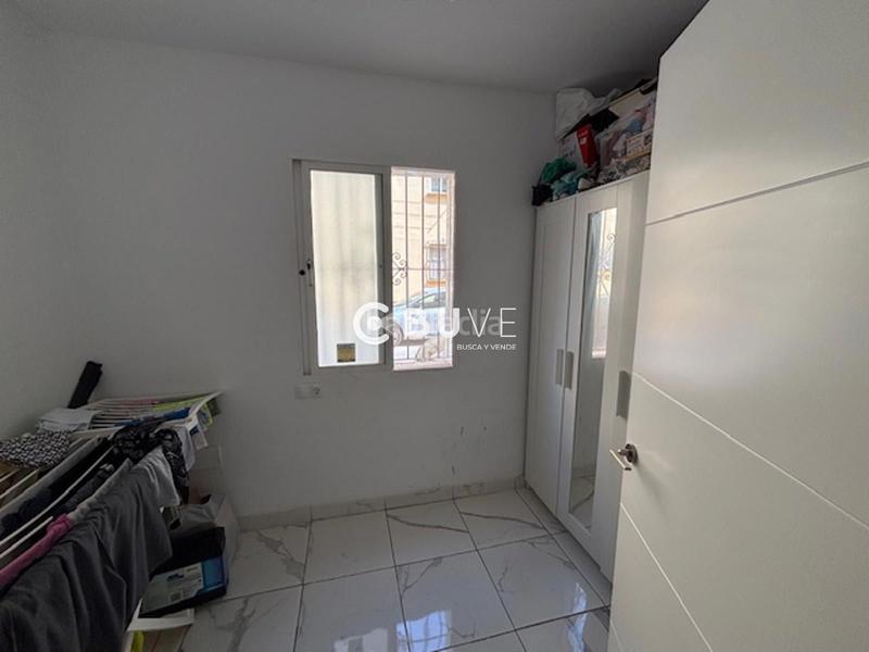 Foto 6a7915f7-2bd8-41e9-b08b-22cf3c0a3eef. Piso se vende piso de 3hab en malaga en Santa Cristina - San Rafael Málaga