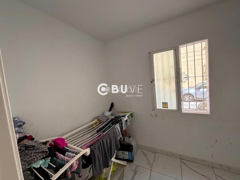 Foto 73ef55ae-e457-484b-87a6-fa176f9c7a37. Piso se vende piso de 3hab en malaga en Santa Cristina - San Rafael Málaga