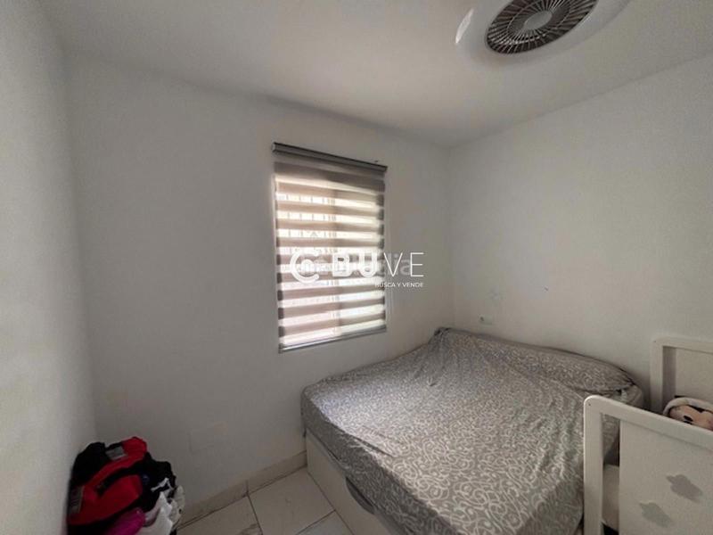 Foto 8619a436-19ad-42ae-8adf-eb4a4a085e7a. Piso se vende piso de 3hab en malaga en Santa Cristina - San Rafael Málaga