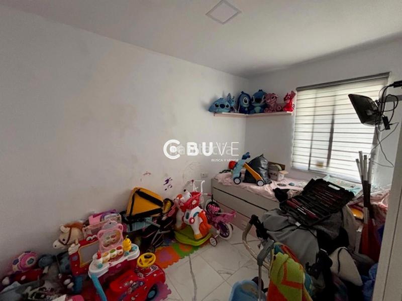Foto b7b06253-d740-4c9c-914d-4e19e59e12b0. Piso se vende piso de 3hab en malaga en Santa Cristina - San Rafael Málaga