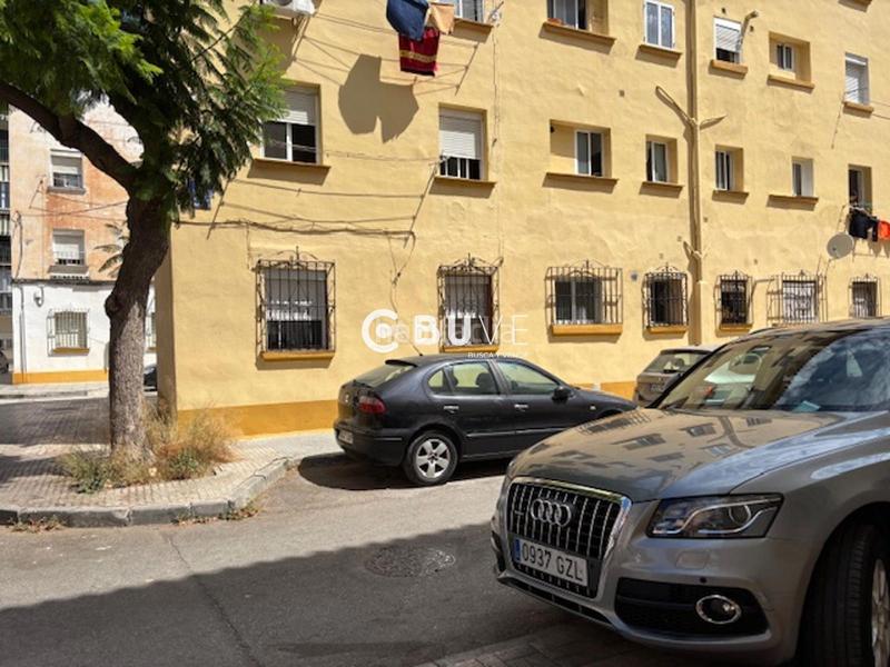 Foto d3d4949c-5357-4c89-9239-e3992c4ee61c. Piso se vende piso de 3hab en malaga en Santa Cristina - San Rafael Málaga