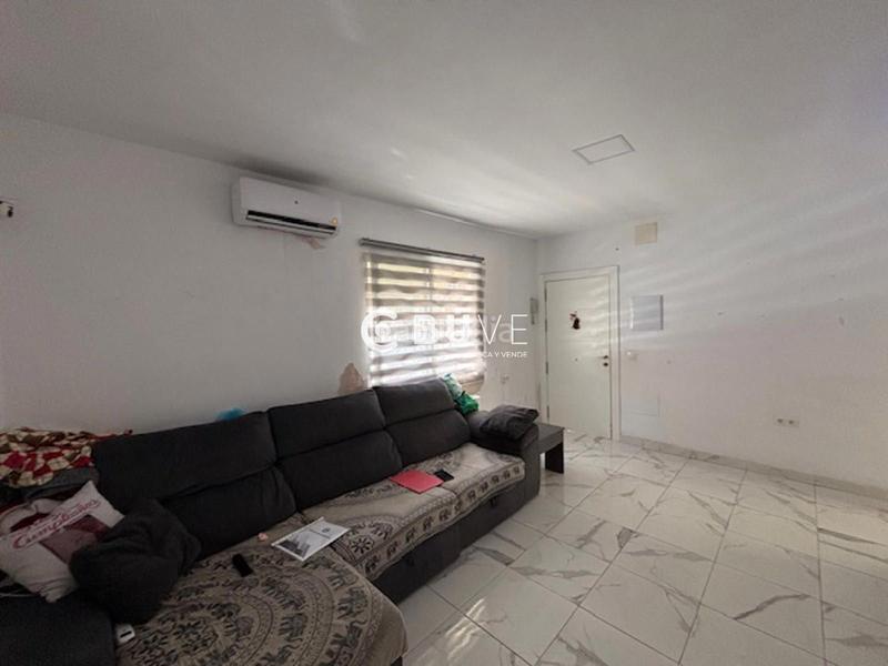 Foto d828dea6-76db-466c-9274-48ba1e9e2b24. Piso se vende piso de 3hab en malaga en Santa Cristina - San Rafael Málaga