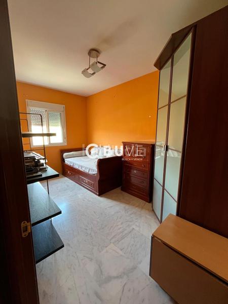 Foto d913a129-d2f5-4ebe-87fd-76018e8e961d. Casa adossada amb calefacció aparcament piscina a Espartinas