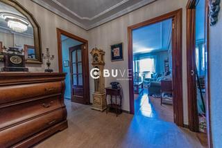 Pis  Gorrion. Se vende piso  de 3 habitaciones y dos baños en calle gorrion la