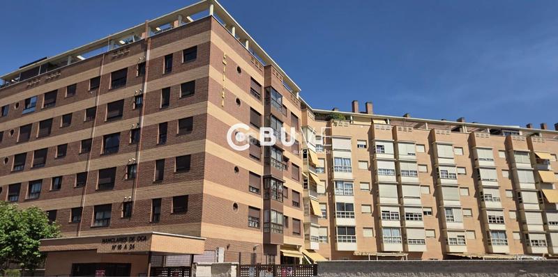 Foto 17fff097-8d81-4faa-9126-397ca6aff4c7. Piso se vende calle nanclares de oca, . vivienda de 85m2,garaje y trastero. en Madrid