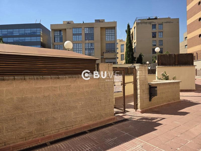 Foto 7f7e22e7-0f7f-424c-8527-c2c8d1b67a6b. Piso se vende calle nanclares de oca, . vivienda de 85m2,garaje y trastero. en Madrid