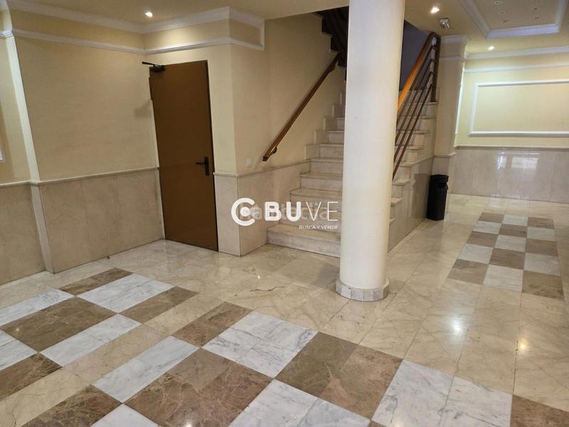 Foto a20c6496-f429-4c4b-85dd-7a54b519a93e. Piso se vende calle nanclares de oca, . vivienda de 85m2,garaje y trastero. en Madrid